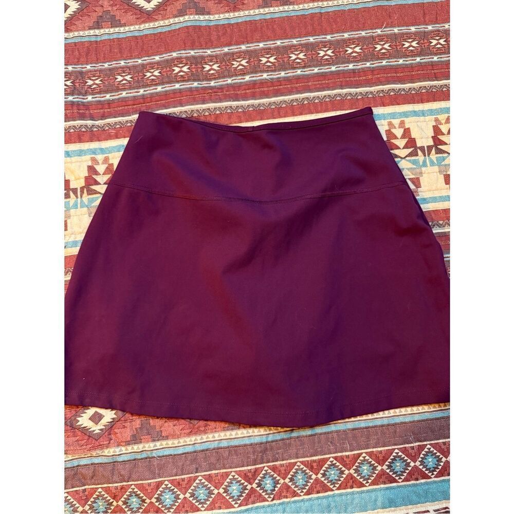 girlfriend collective plum/maroon skort size medium - Picture 5 of 8